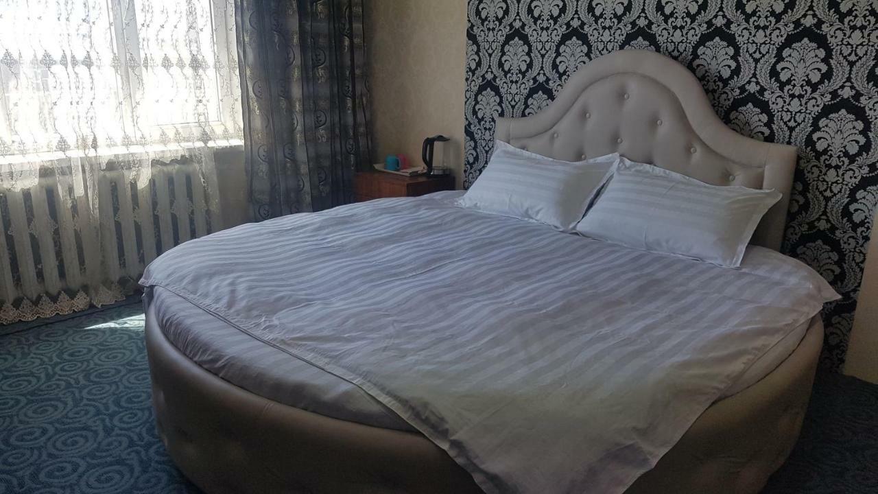 Bulbul Jamak Travel Hostel Olgii Ngoại thất bức ảnh